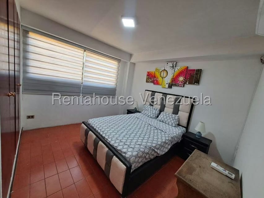 Apartamento (1 Nivel) en Alquiler en El Cafetal, Distrito Metropolitano - 11