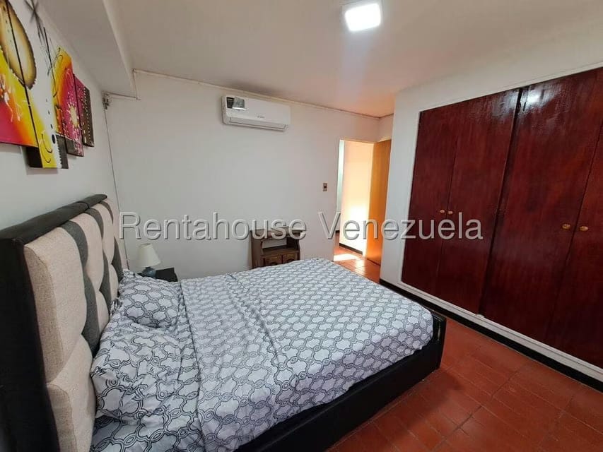 Apartamento (1 Nivel) en Alquiler en El Cafetal, Distrito Metropolitano - 12