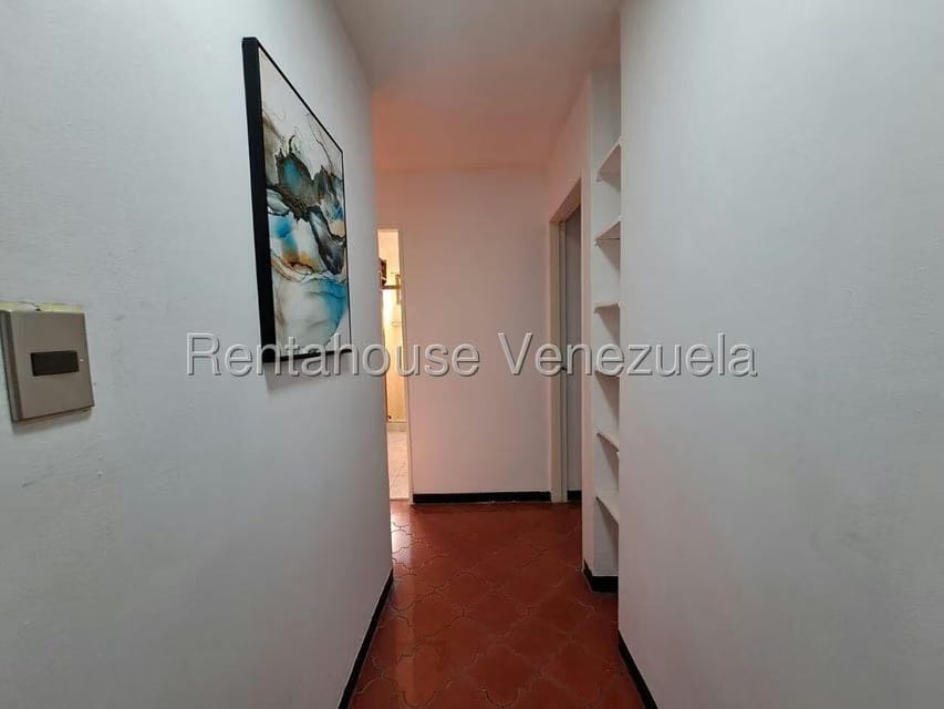 Apartamento (1 Nivel) en Alquiler en El Cafetal, Distrito Metropolitano - 13