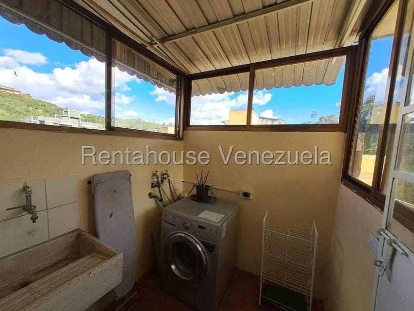 Apartamento (1 Nivel) en Alquiler en El Cafetal, Distrito Metropolitano - 17