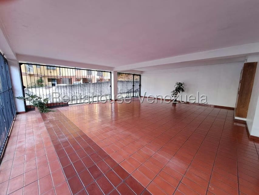 Apartamento (1 Nivel) en Alquiler en El Cafetal, Distrito Metropolitano - 19