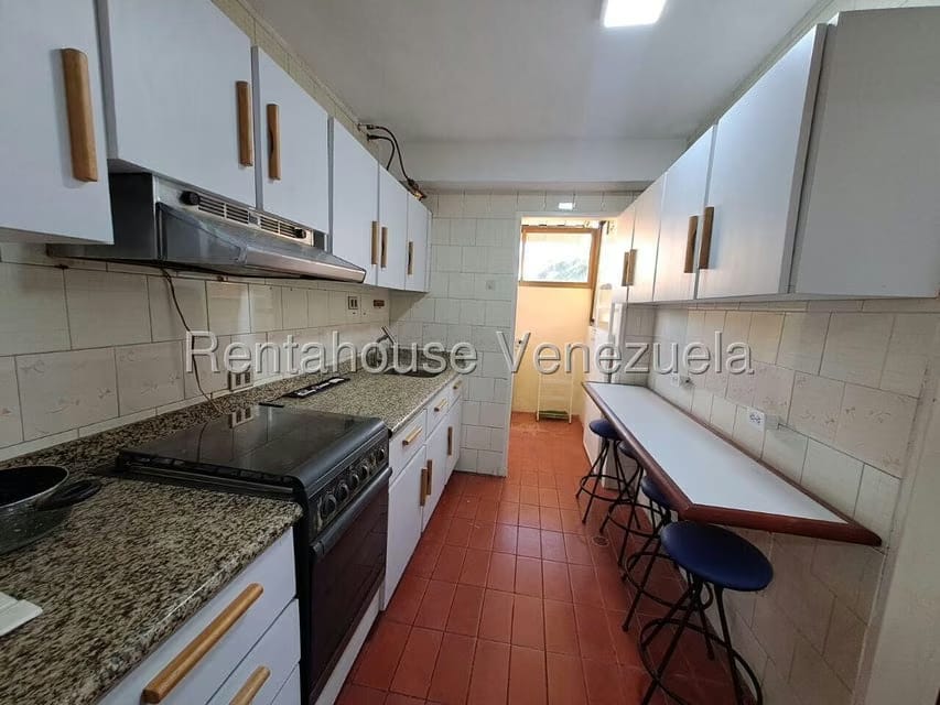 Apartamento (1 Nivel) en Alquiler en El Cafetal, Distrito Metropolitano - 6