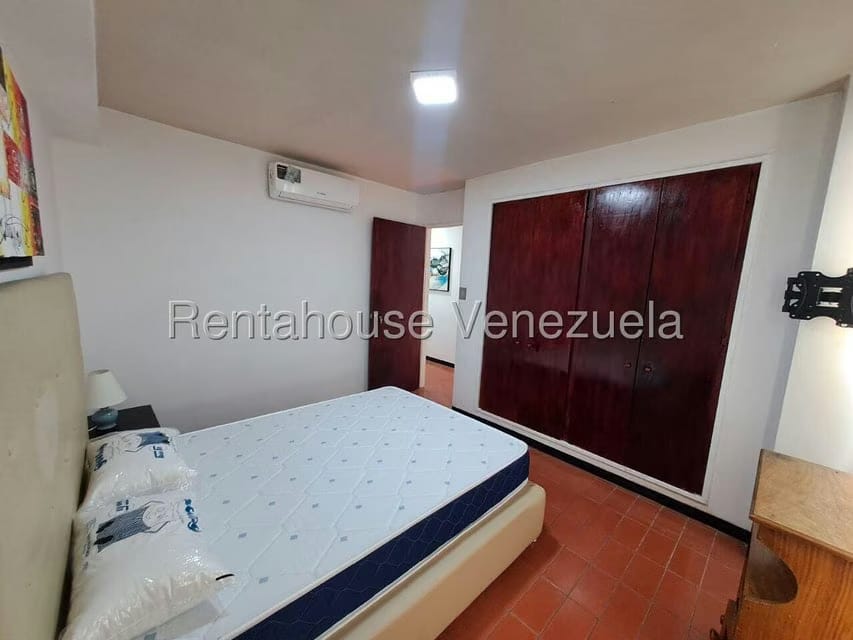 Apartamento (1 Nivel) en Alquiler en El Cafetal, Distrito Metropolitano - 10