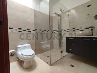 En venta espectacular casa en Alto Prado, en calle cerrada, lista para mudarse - 10