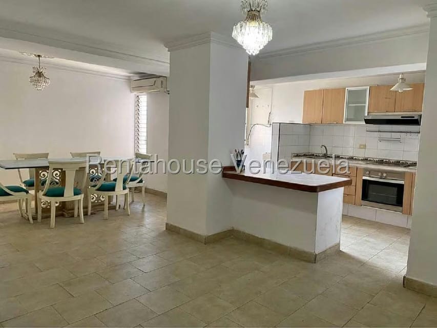 Apartamento (1 Nivel) en Alquiler en Club Hipico Las Trinitarias, Lara - 2