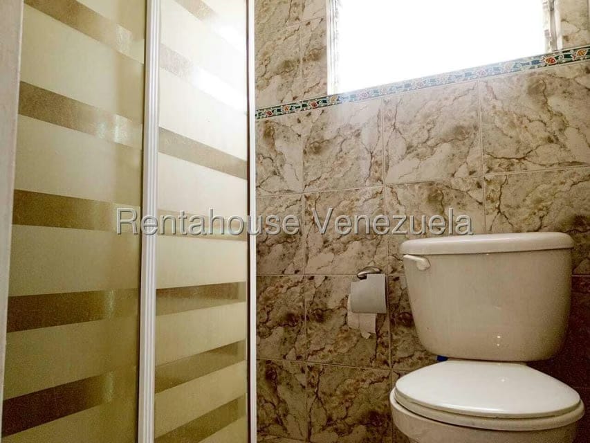 Apartamento (1 Nivel) en Alquiler en Club Hipico Las Trinitarias, Lara - 14