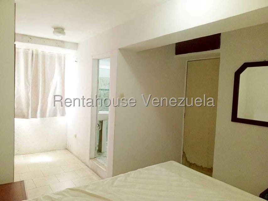 Apartamento (1 Nivel) en Alquiler en Club Hipico Las Trinitarias, Lara - 17