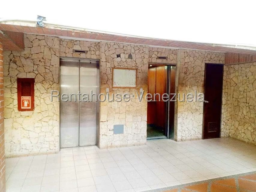 Apartamento (1 Nivel) en Alquiler en Club Hipico Las Trinitarias, Lara - 22