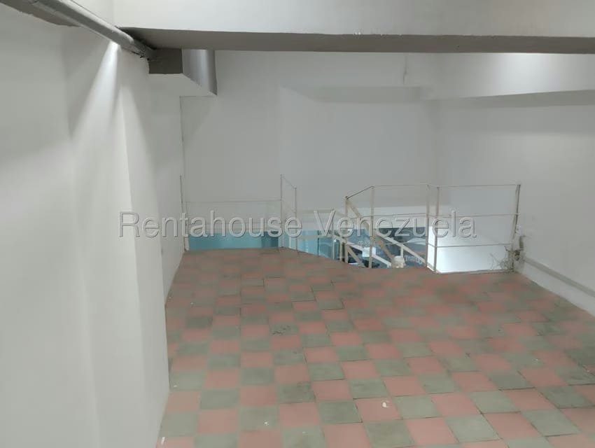Comercial (Local Comercial) en Alquiler en El Cafetal, Distrito Metropolitano - 12