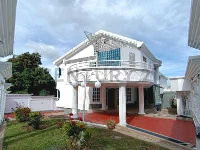 Venta de Casa en Urbanizacion Pan de Azucar , Altos Mirandinos