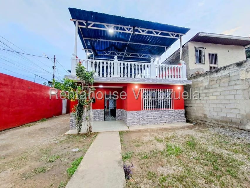 Casa (Duplex) en Venta en Parroquia Juan de Villegas, Lara - 22