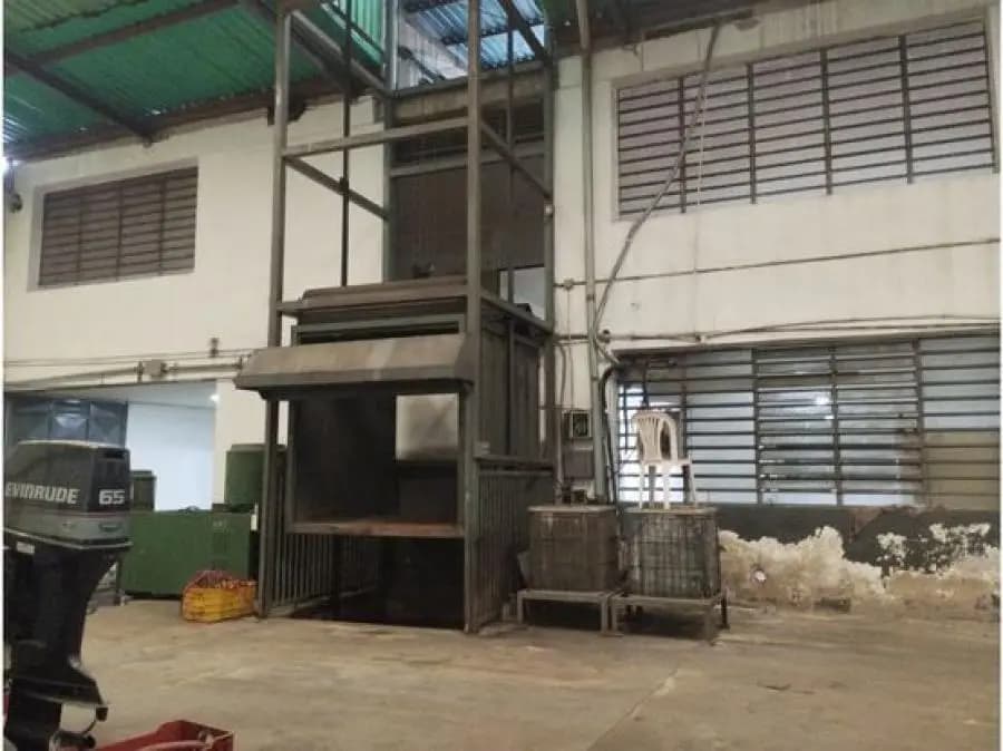 Galpon en Venta en Valencia - 3