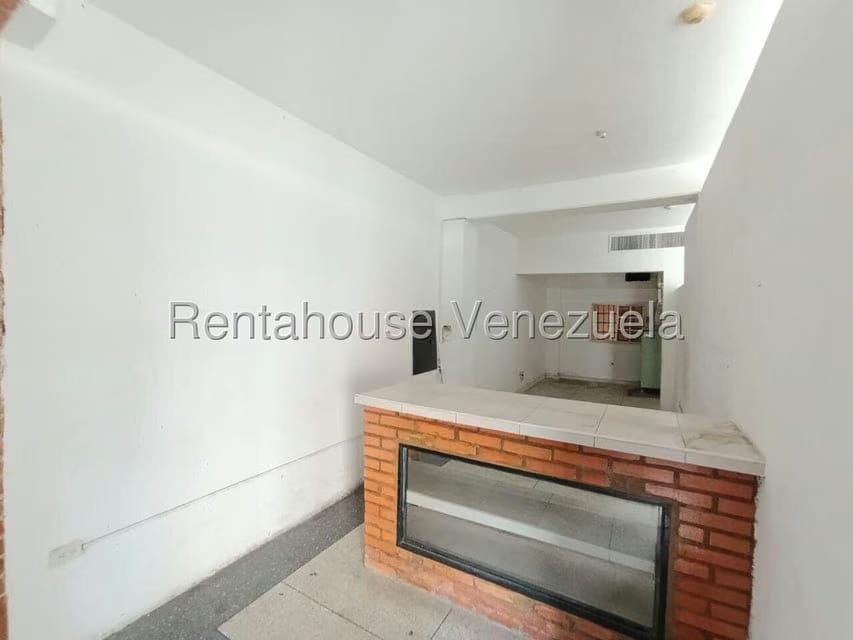 Comercial (Edificio) en Venta en La Barraca, Aragua - 17