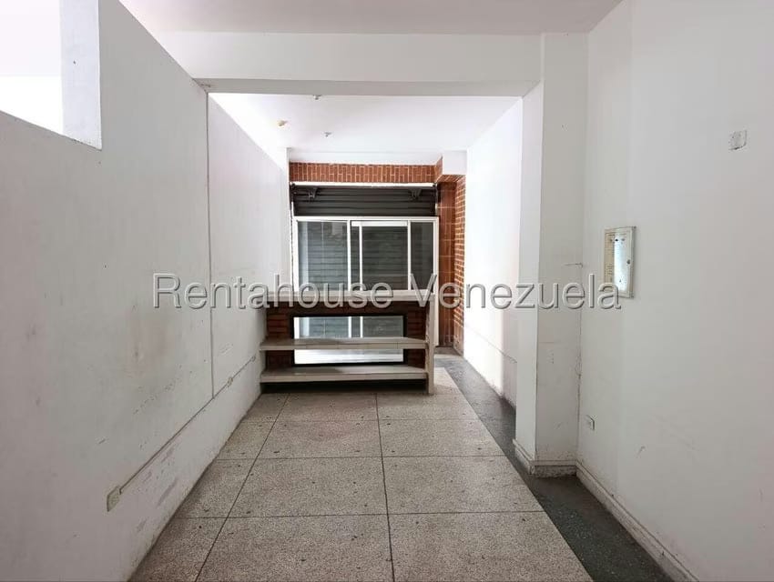 Comercial (Edificio) en Venta en La Barraca, Aragua - 22