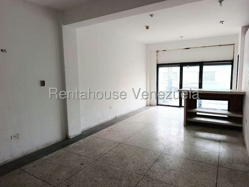 Comercial (Edificio) en Venta en La Barraca, Aragua - 24