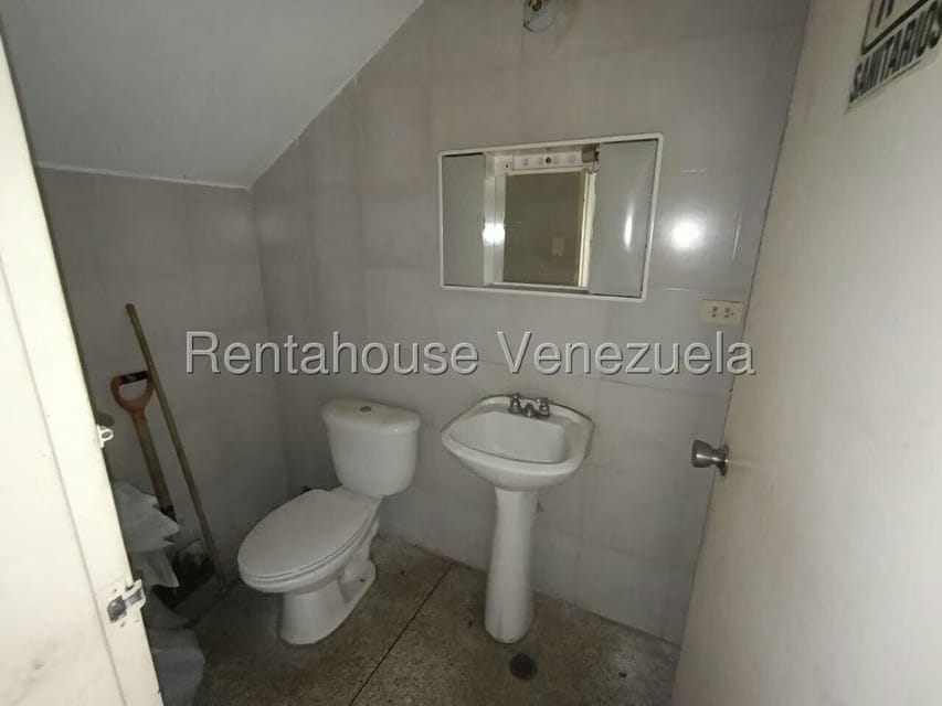 Comercial (Edificio) en Venta en La Barraca, Aragua - 30