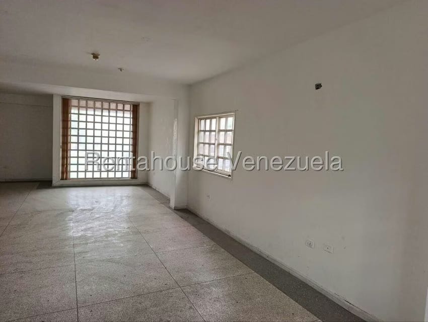 Comercial (Edificio) en Venta en La Barraca, Aragua - 44