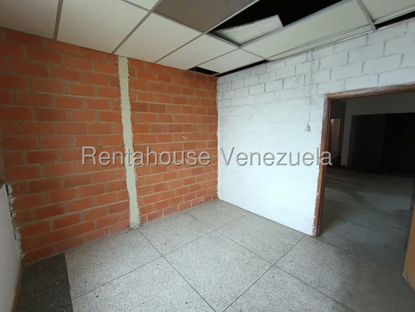 Comercial (Edificio) en Venta en La Barraca, Aragua - 46