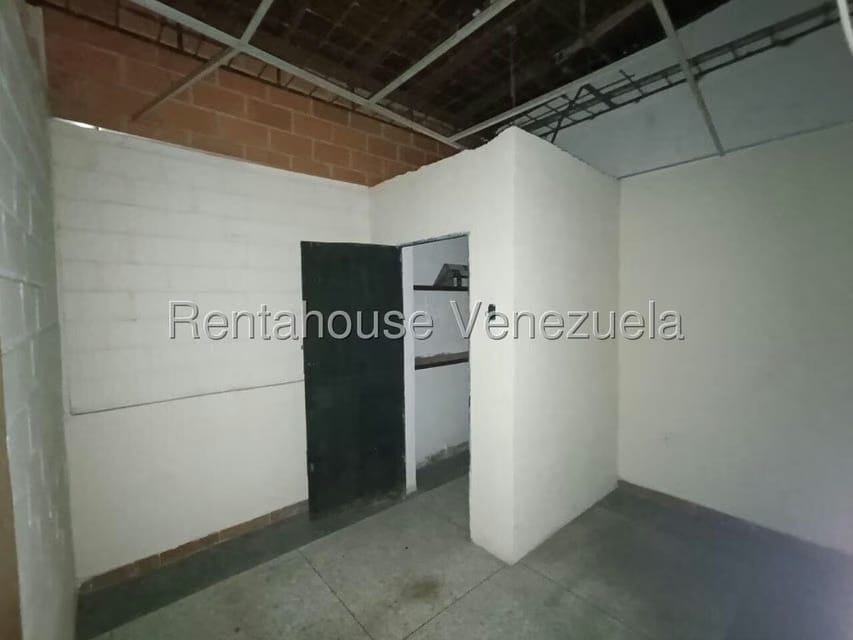 Comercial (Edificio) en Venta en La Barraca, Aragua - 60