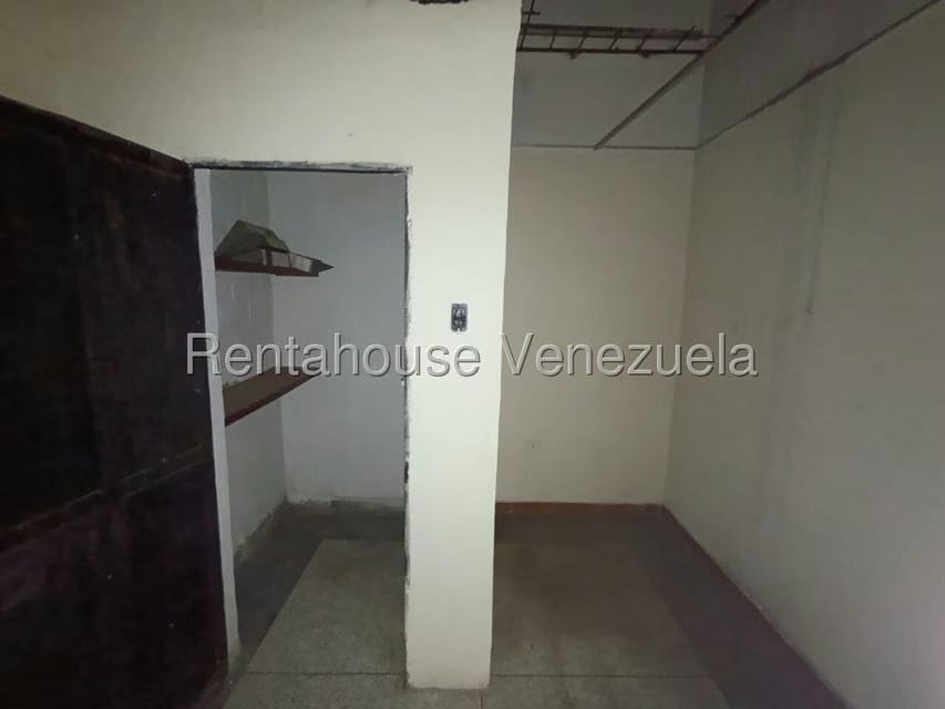 Comercial (Edificio) en Venta en La Barraca, Aragua - 61