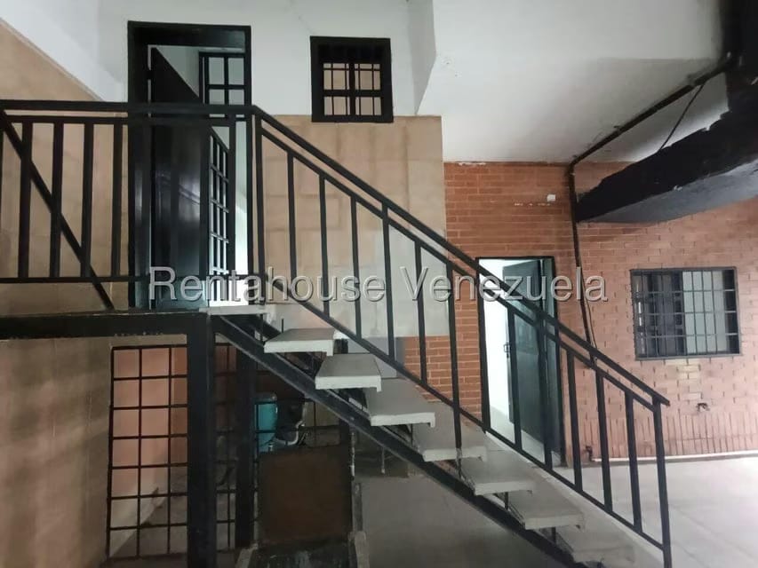 Comercial (Edificio) en Venta en La Barraca, Aragua - 72
