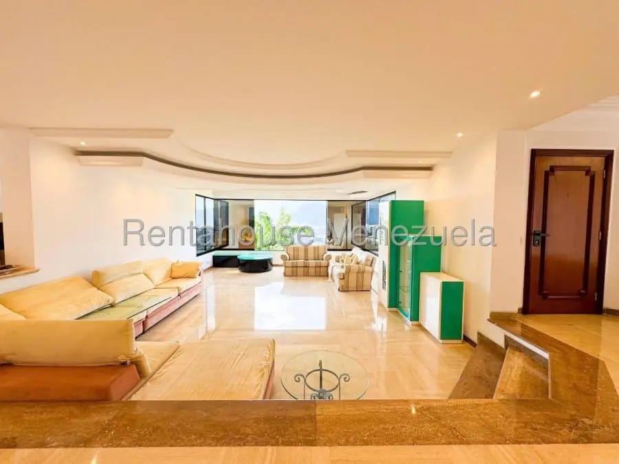 Apartamento en Alquiler en Lomas de San Roman Caracas - 11