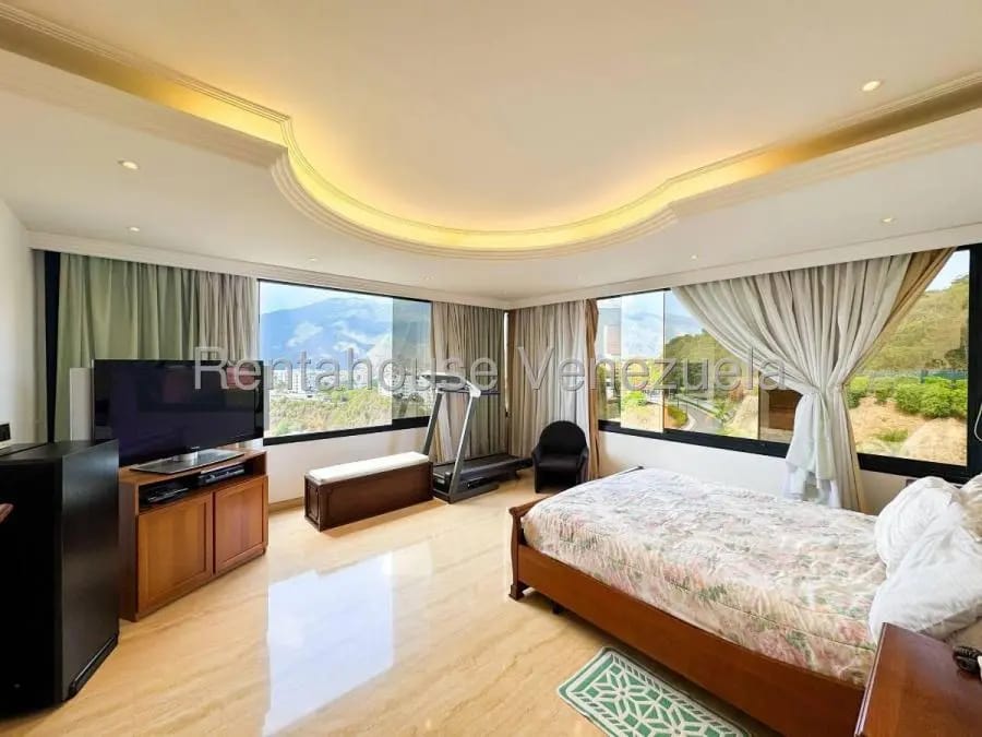 Apartamento en Alquiler en Lomas de San Roman Caracas - 12