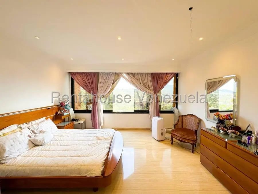 Apartamento en Alquiler en Lomas de San Roman Caracas - 13