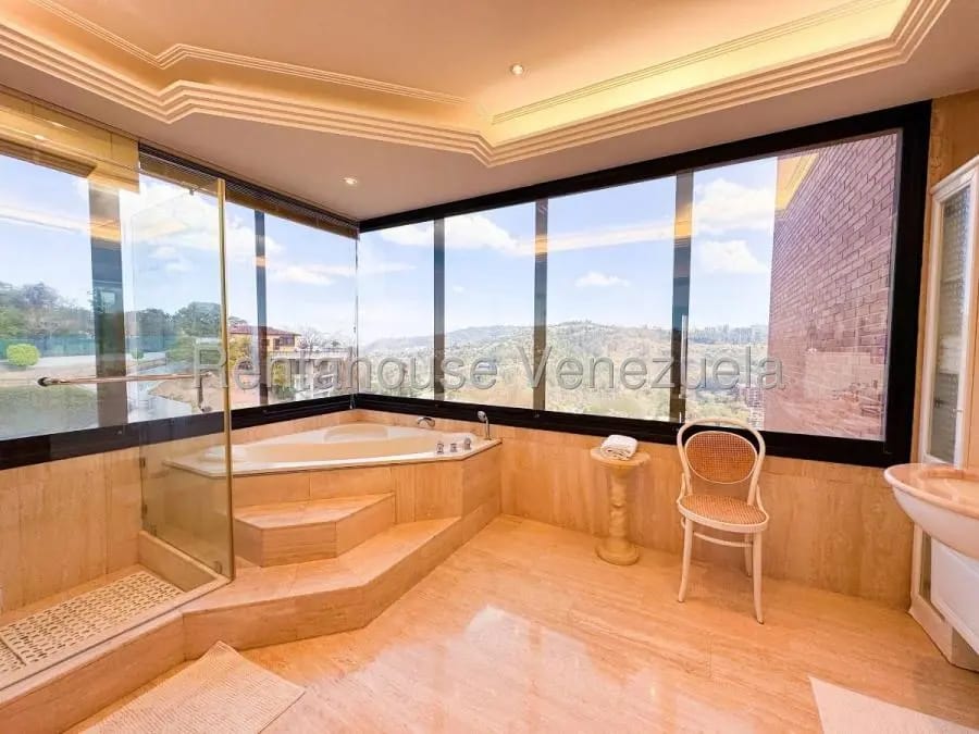 Apartamento en Alquiler en Lomas de San Roman Caracas - 10