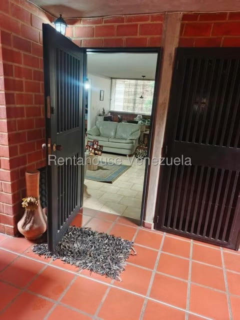 Apartamento (1 Nivel) en Venta en Terrazas de Guaicoco, Distrito Metropolitano - 4