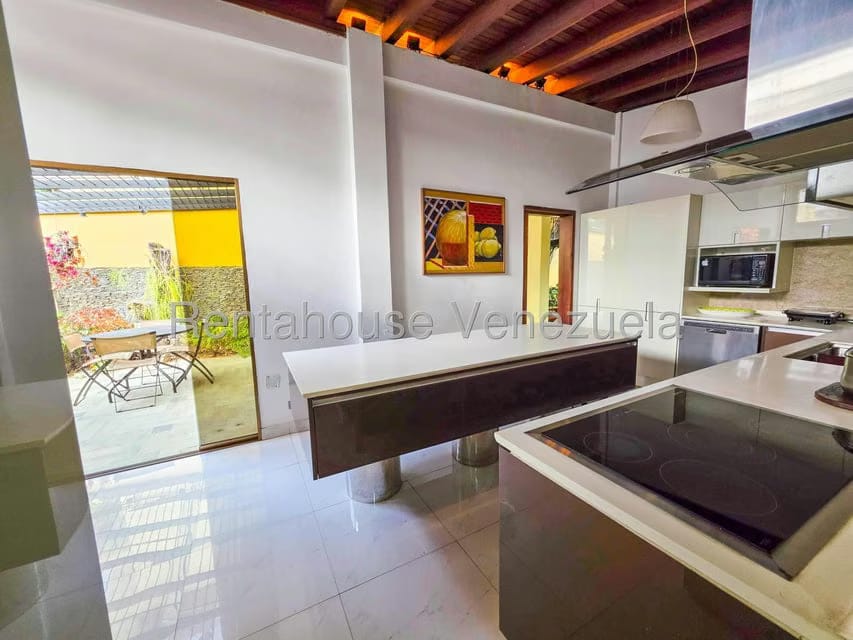 Casa (Multipes Niveles) en Venta en Prados del Este, Distrito Metropolitano - 20