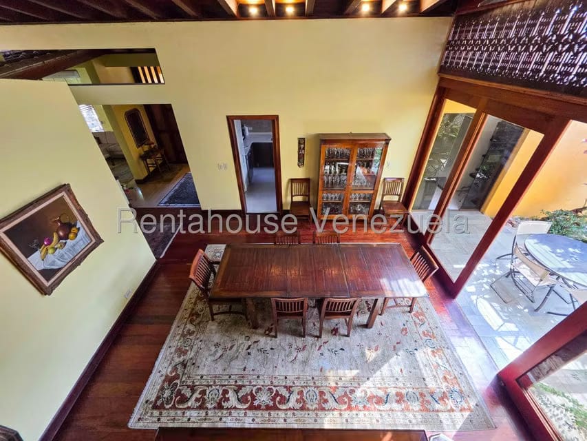 Casa (Multipes Niveles) en Venta en Prados del Este, Distrito Metropolitano - 28