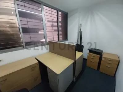 Oficina amoblada en Alquiler en El Rosal - 10