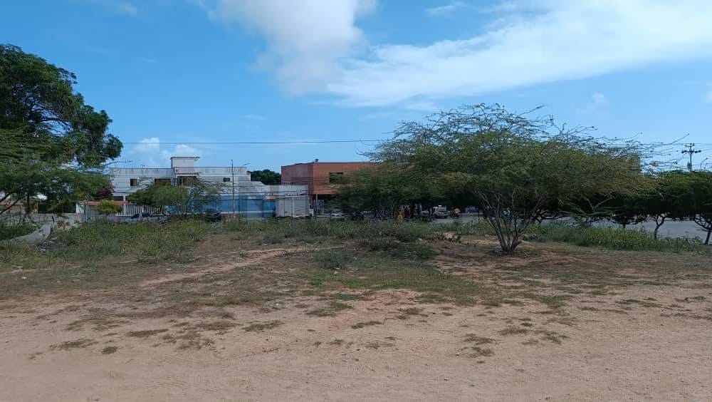 En venta terreno En los Robles, Isla de Margarita - 4