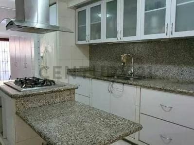 Venta de hermoso hogar en Caurimare - 4