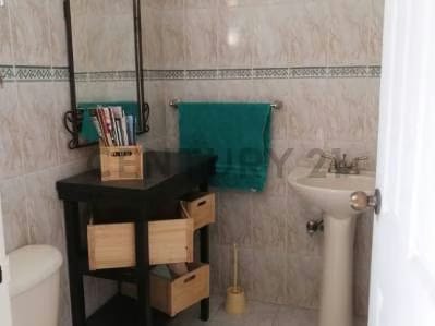 Venta de hermoso hogar en Caurimare - 6