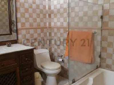 Venta de hermoso hogar en Caurimare - 9