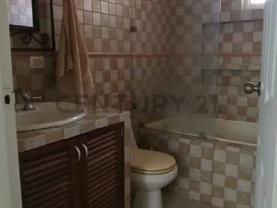 Venta de hermoso hogar en Caurimare - 10