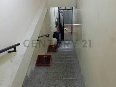 Local comercial en venta en Catia (FM) - 8