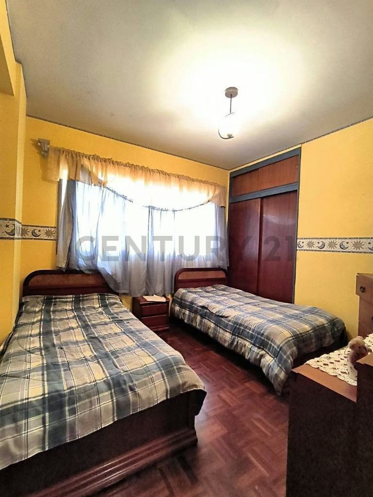 Venta Apartamento Amplio en la Avenida Constitución de PLC 4H - 8