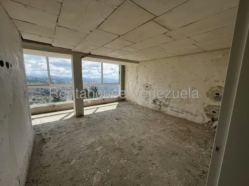 Casa (Multipes Niveles) en Venta en Oripoto, Distrito Metropolitano - 14