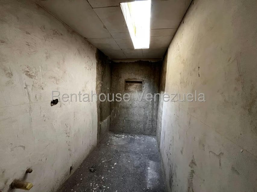 Casa (Multipes Niveles) en Venta en Oripoto, Distrito Metropolitano - 20