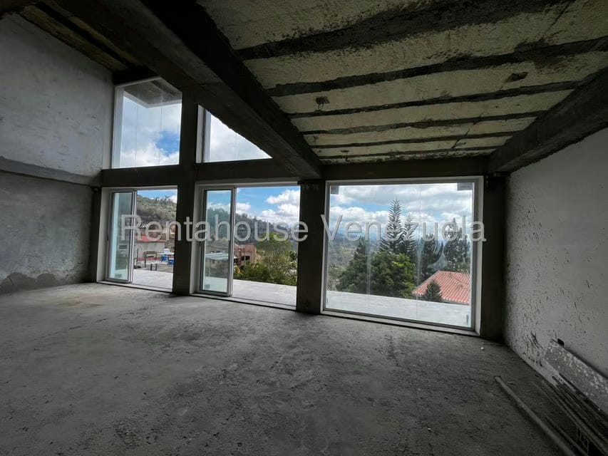 Casa (Multipes Niveles) en Venta en Oripoto, Distrito Metropolitano - 24