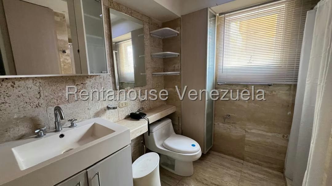 Apartamento (1 Nivel) en Venta en Las Marias, Distrito Metropolitano - 2