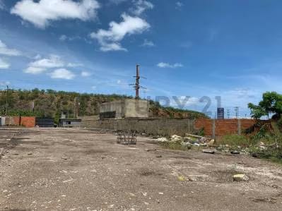 Terreno En Venta en Puerto La Cruz. Av Daniel Camejo Octavio - 5