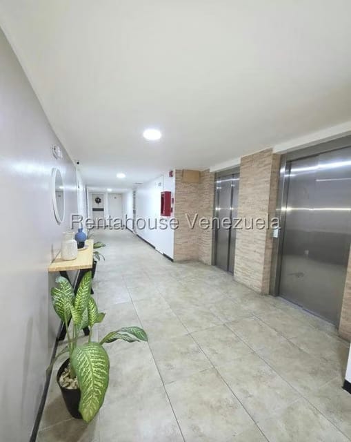 Apartamento (1 Nivel) en Venta en La Vaquera, Miranda - 2