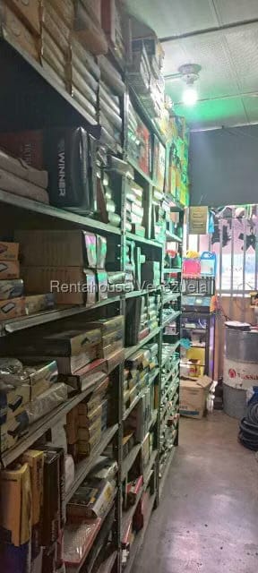 Negocios y Empresas (Automotores) en Venta en El Junquito, Distrito Metropolitano - 13