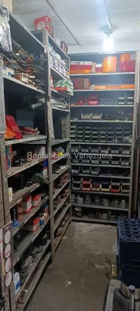 Negocios y Empresas (Automotores) en Venta en El Junquito, Distrito Metropolitano - 17