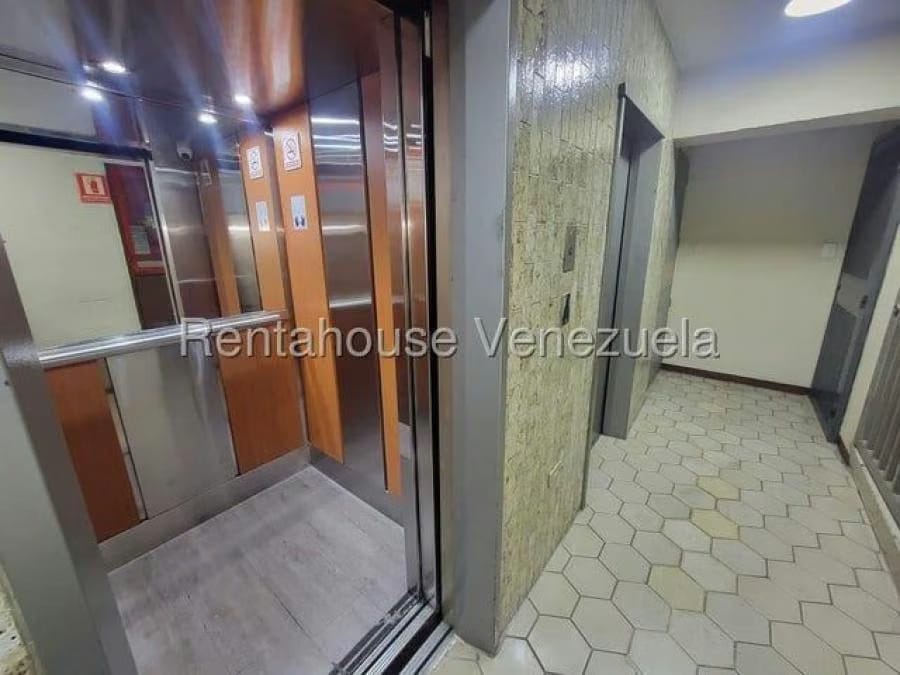 Apartamento en Venta en Chacaíto Caracas - 16