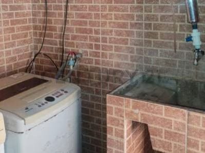 Se Vende casa en Urbanismo Privado - 2